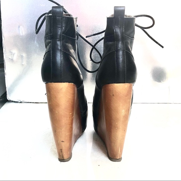 SUPER tall wooden platform leather booties - Picture 4 of 7